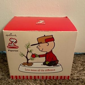 Peanuts Figurine